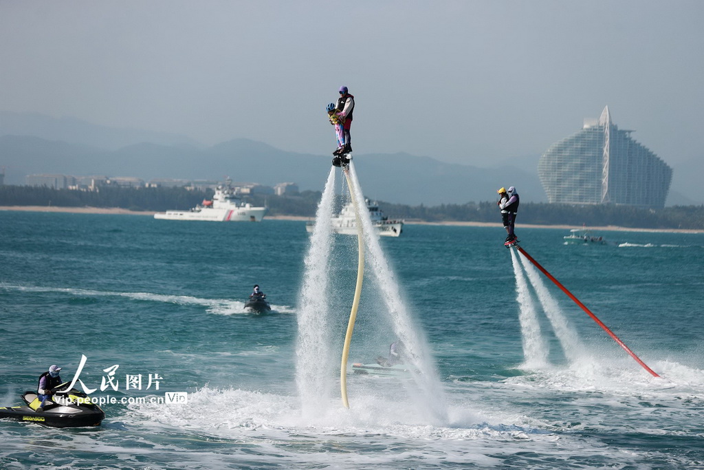 海南三亚：蜈支洲岛景区游人如织【3】