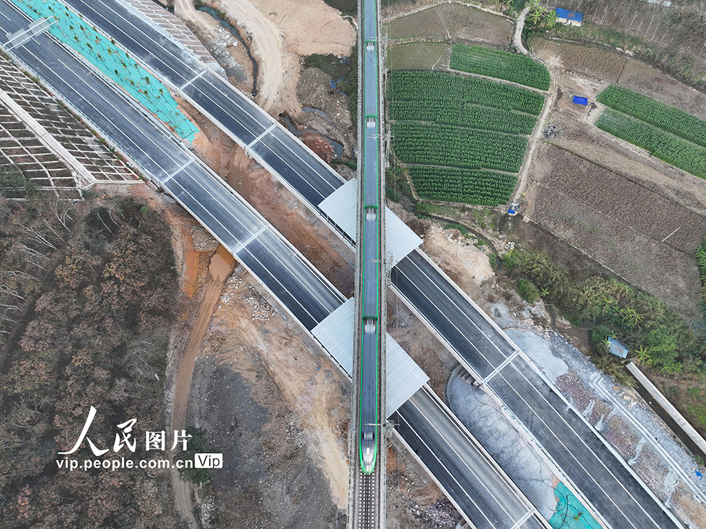 云南勐腊：勐关高速公路部分建成通车【4】