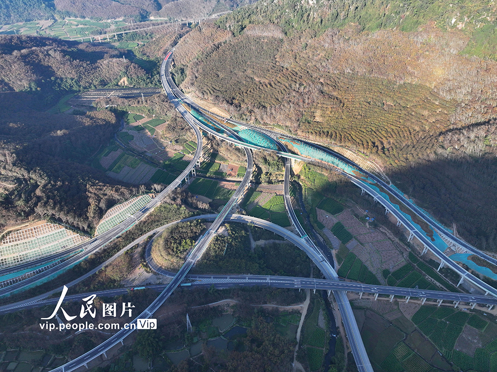 云南勐腊：勐关高速公路部分建成通车【2】
