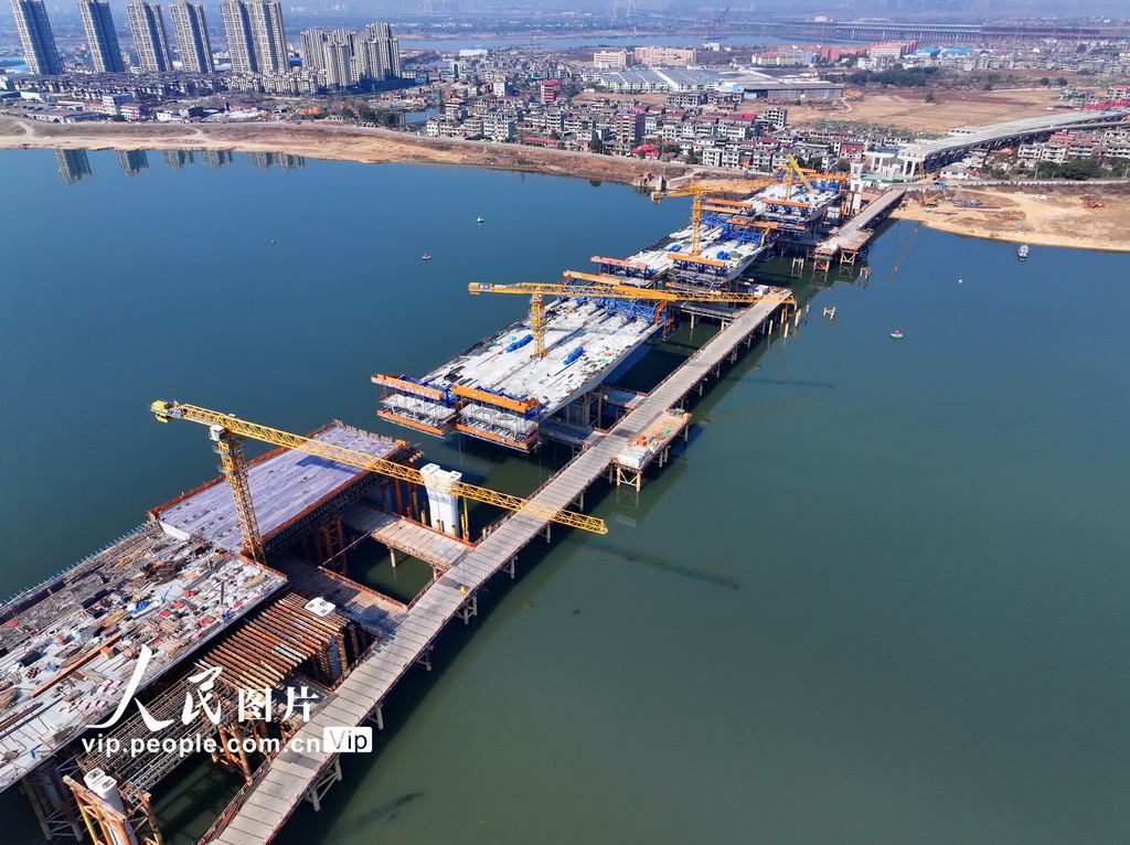 江西南昌：完善交通路网 拓展城市空间【4】