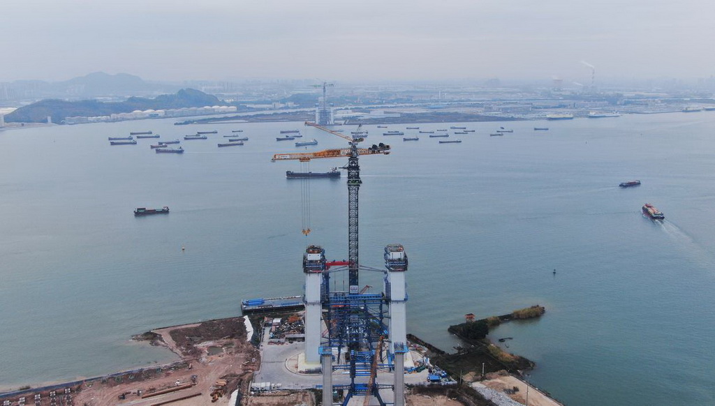 广东：超级工程狮子洋通道项目建设有序推进