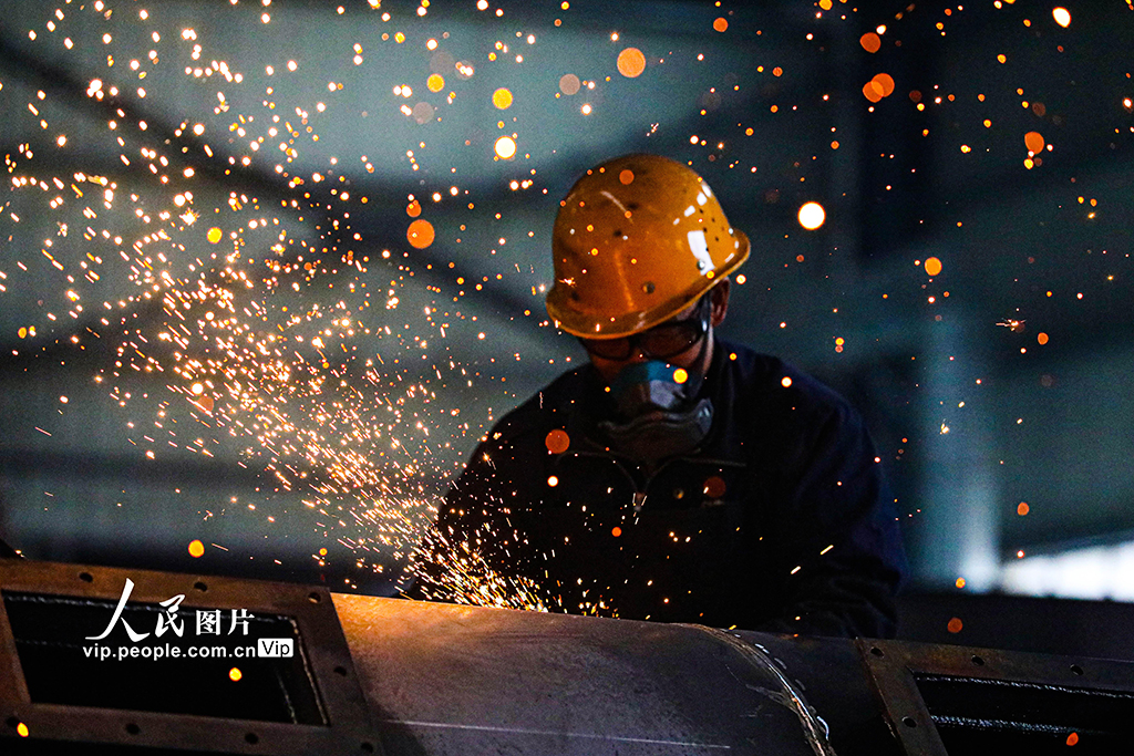 广西灵川：开足马力生产忙【4】