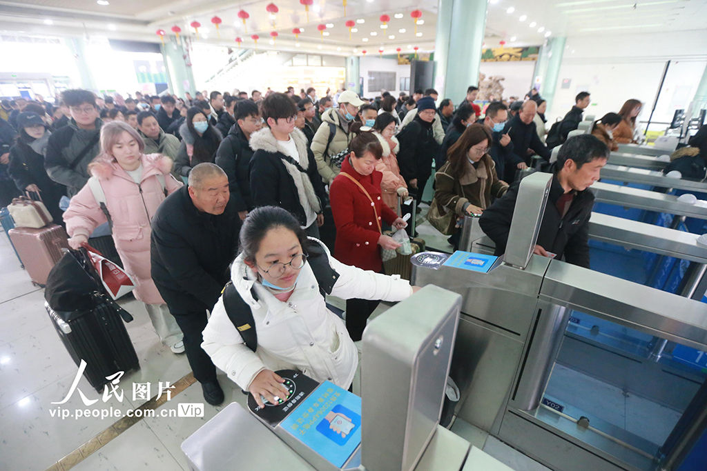 站好2025年春运最后一班岗【2】