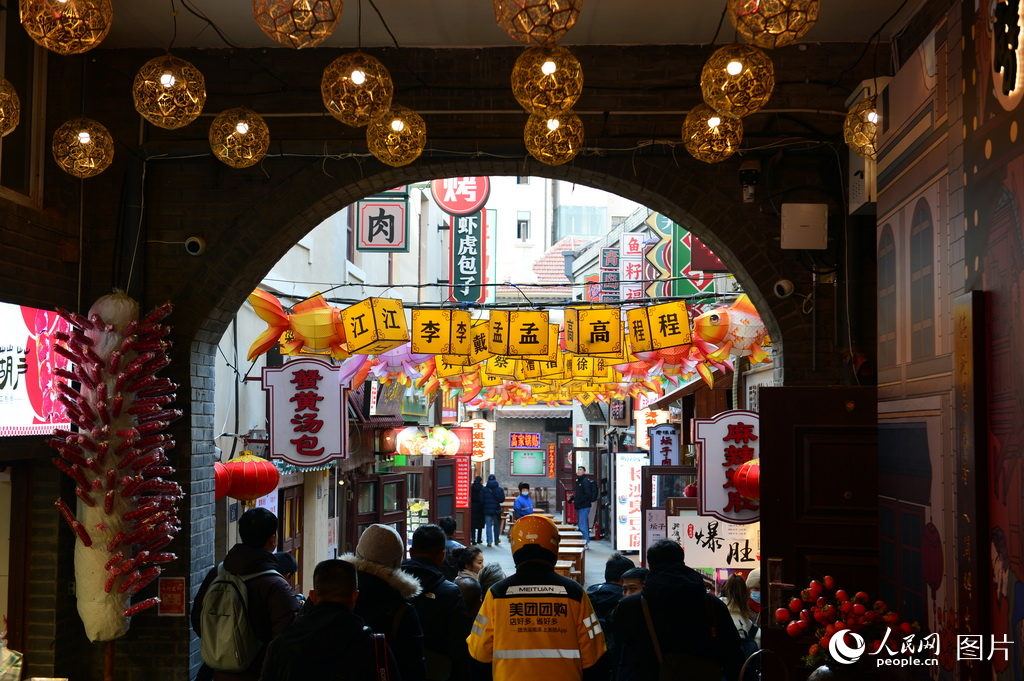 山东青岛：老街区焕发新活力 