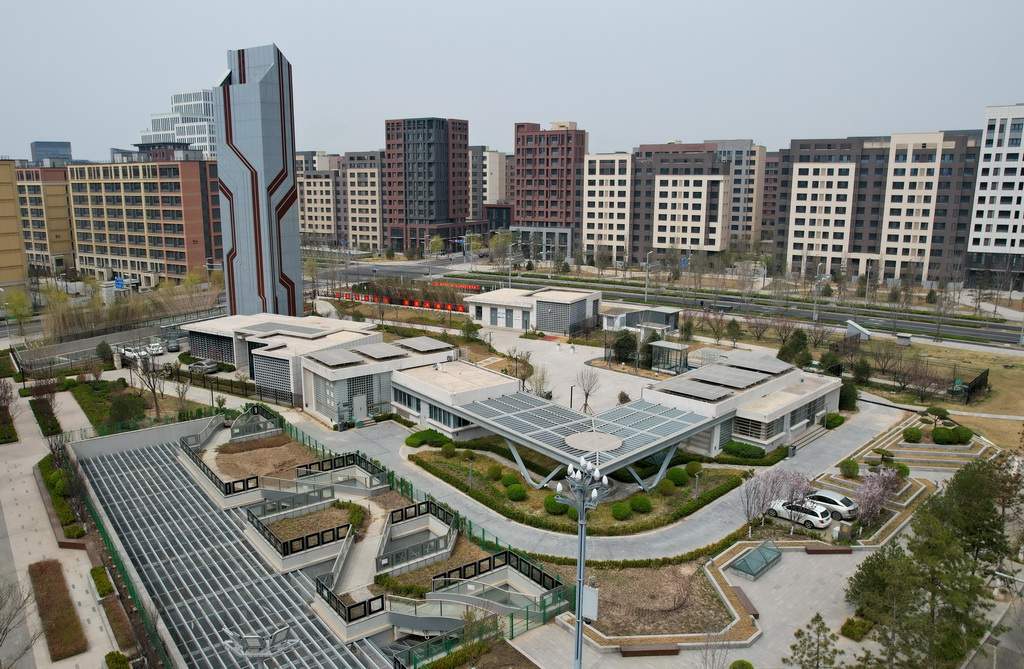3月26日拍摄的雄安新区河西110千伏庭院式变电站（无人机照片）。新华社记者 杨世尧 摄