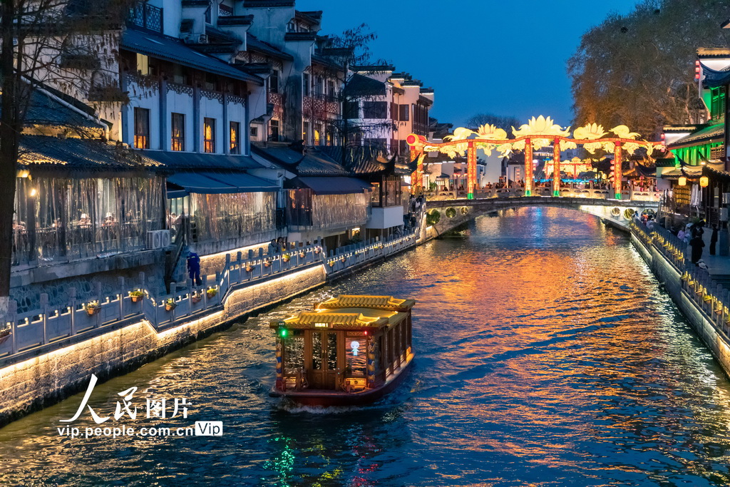 江苏南京：夜经济 有活力