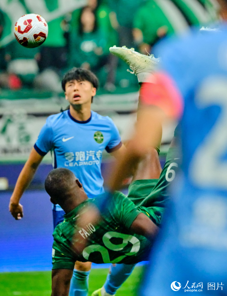中超联赛：北京国安2比0胜浙江绿城【3】