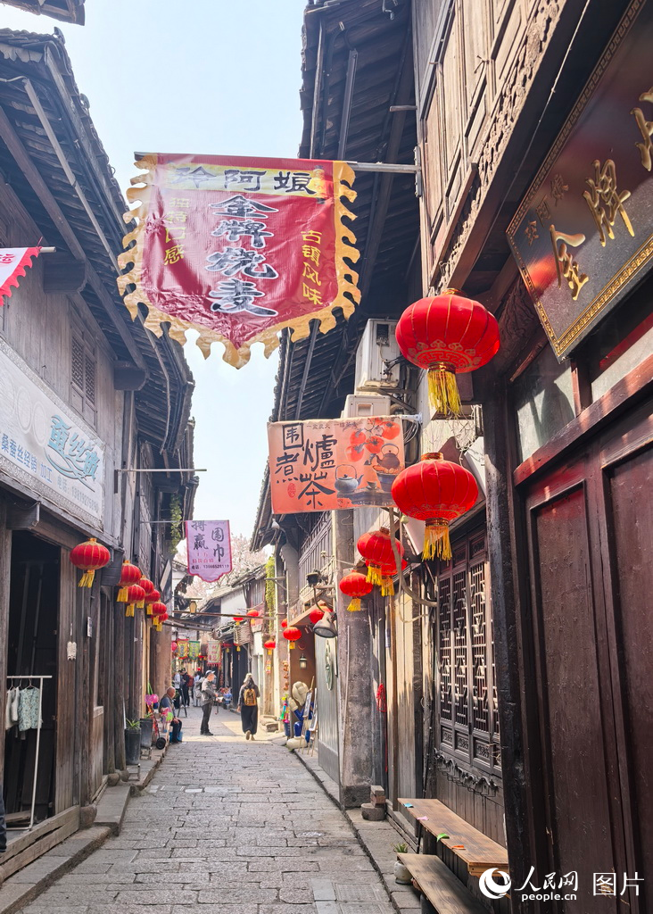新市千年古镇迎来春季旅游热潮 水乡风情引客来【8】