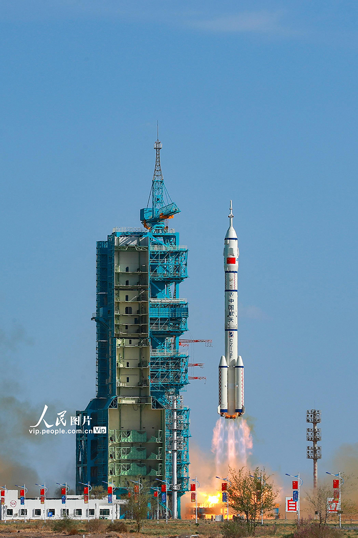神舟二十号载人飞船发射取得圆满成功【4】
