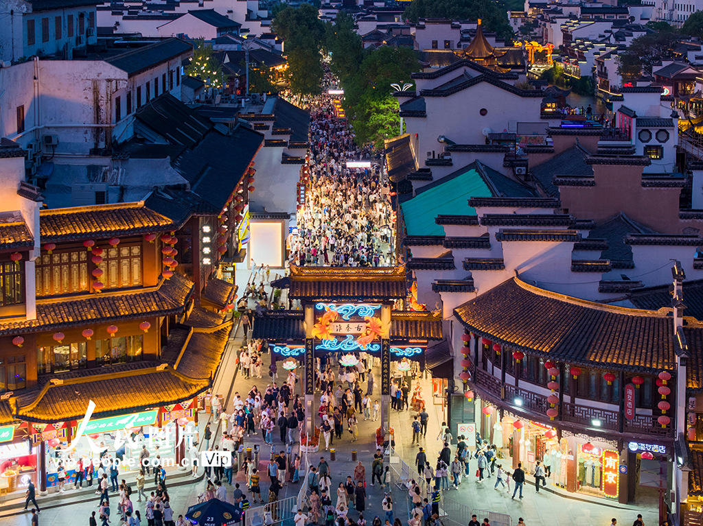 江苏南京：夫子庙迎来旅游热