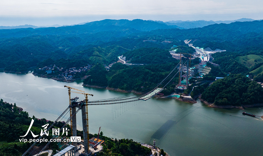 湖南怀化：施工中的洞庭溪沅水特大桥【3】