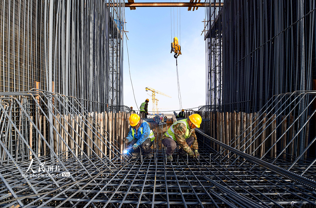 内蒙古巴彦淖尔：磴口黄河大桥建设正酣【3】