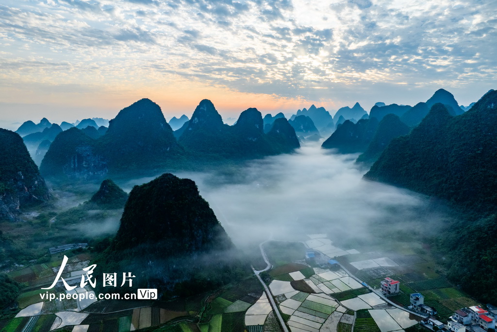 广西荔浦：雨后喀斯特峰林景美如画【3】