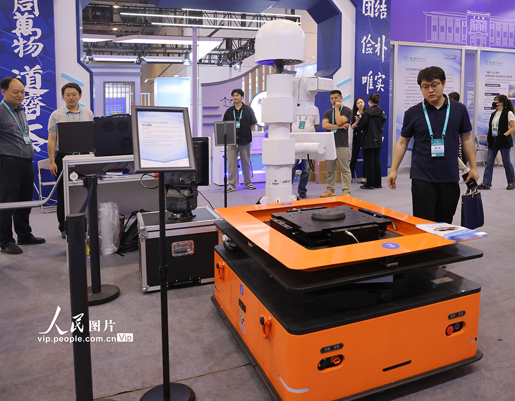 江苏苏州：第三届先进技术成果转化大会启幕【6】