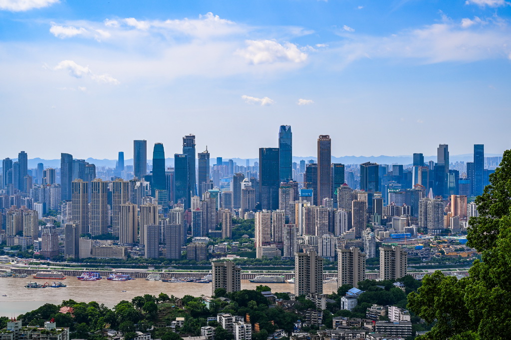 这是5月22日拍摄的重庆城市景象。