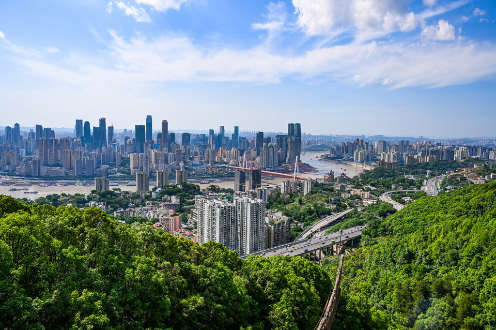 这是5月22日拍摄的重庆城市景象。