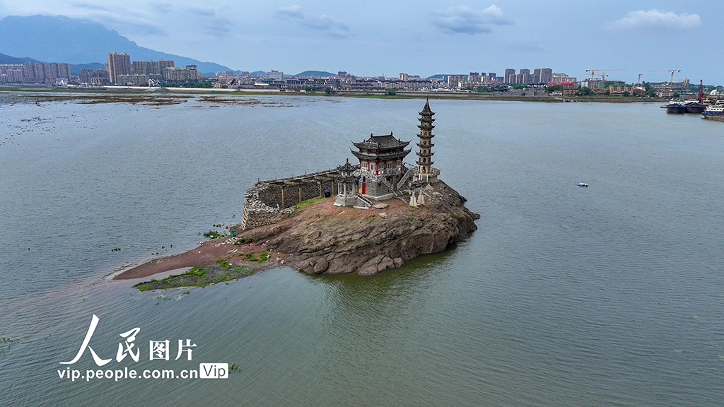 江西庐山：鄱阳湖水位上涨 再现“湖面落星”景观【4】
