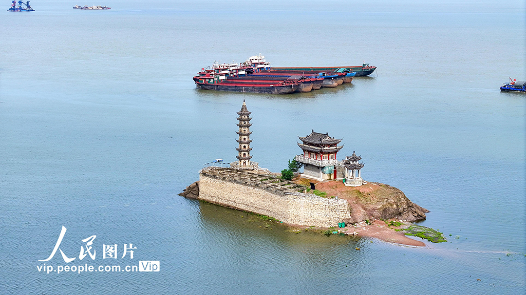 江西庐山：鄱阳湖水位上涨 再现“湖面落星”景观【5】
