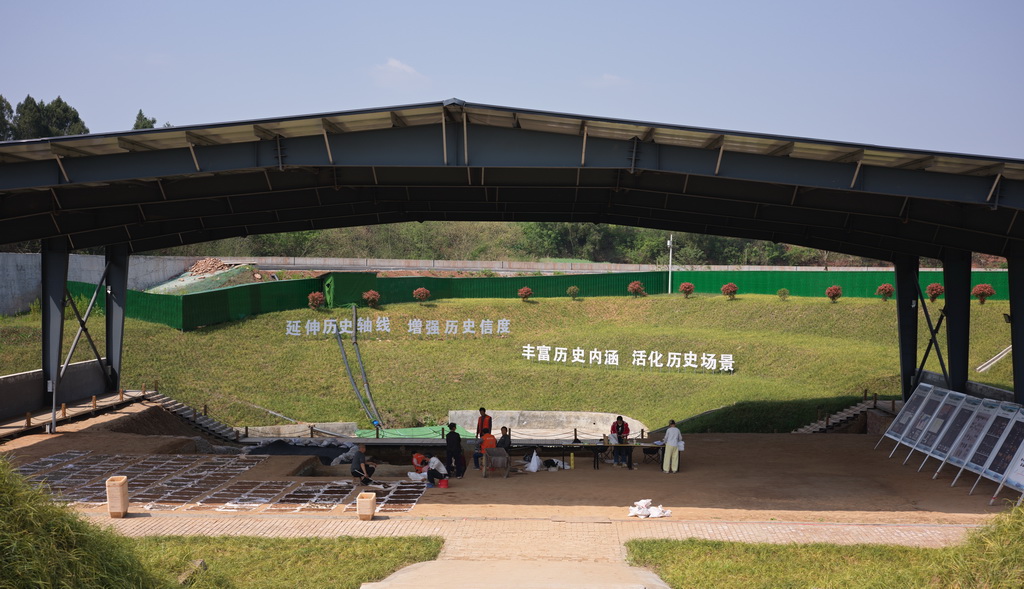 在濛溪河遗址触碰数万年前的远古世界