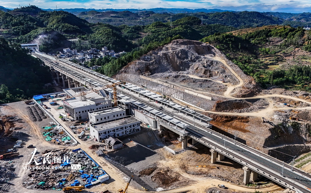 盘兴高铁保田站建设有序推进【3】