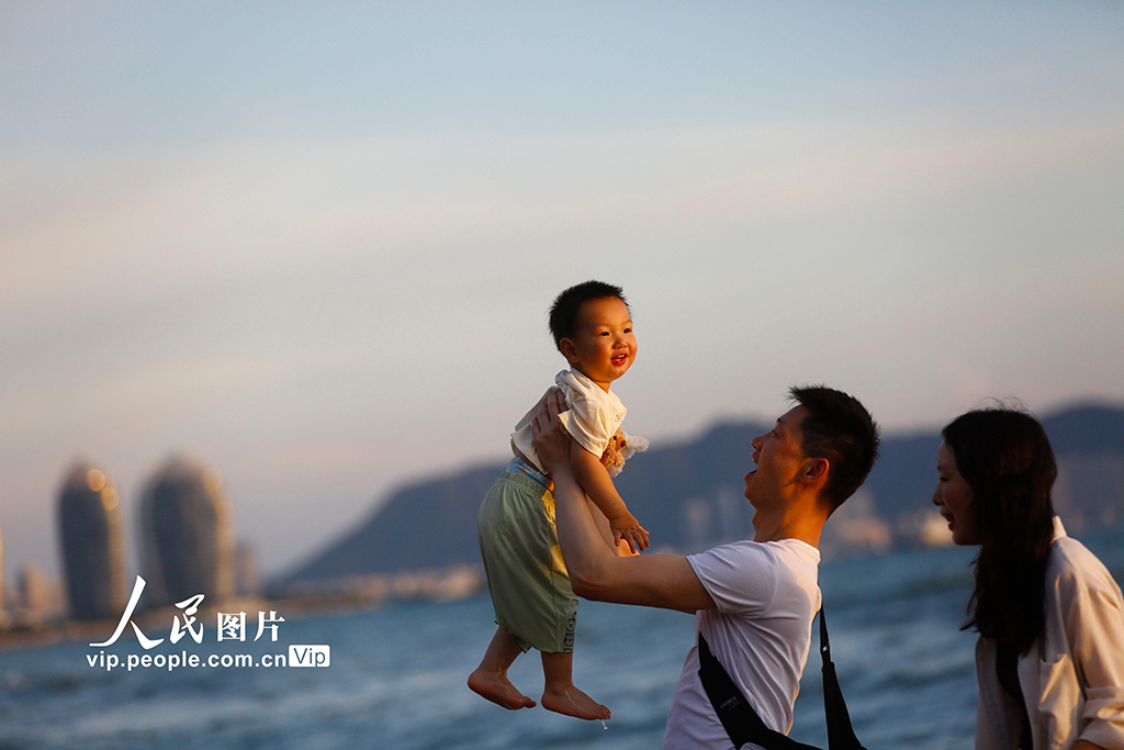 海南三亚：海边戏水【5】