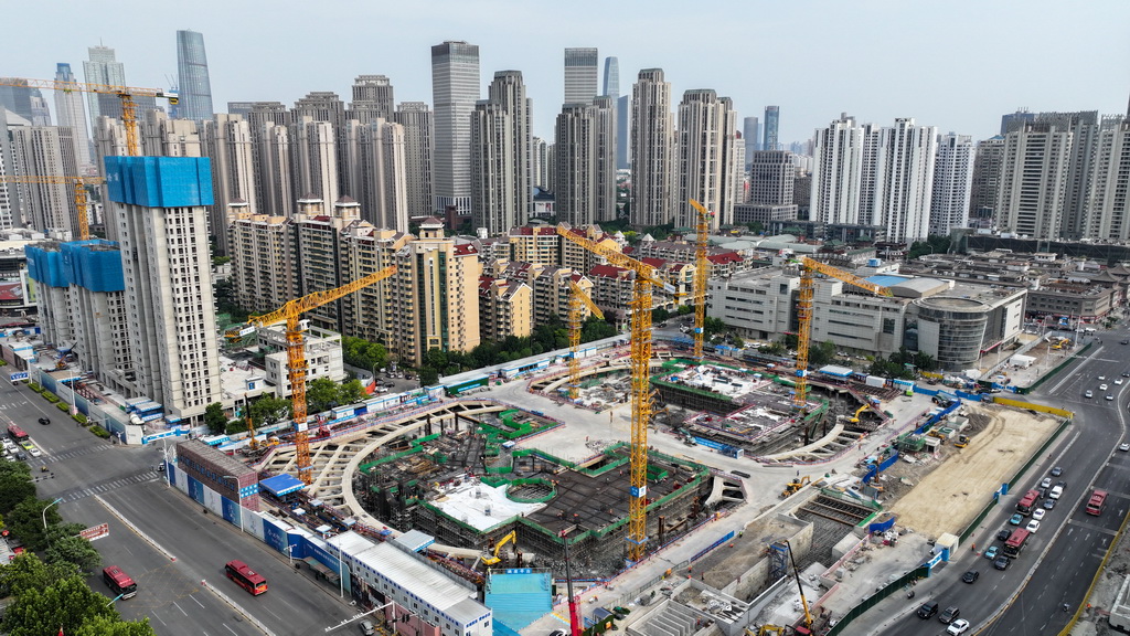 天津南门外大街商圈北部片区城市更新项目建设现场（5月29日摄，无人机照片）。