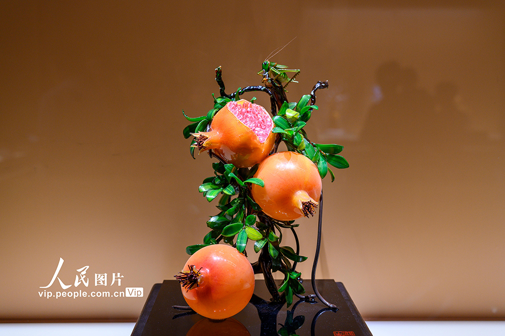 北京：“琉光璃彩——淄博琉璃艺术展”开幕【7】