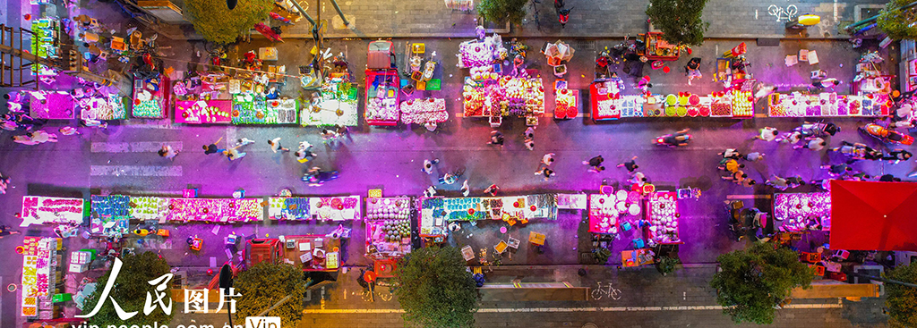 四川成都：夜市人气旺【4】