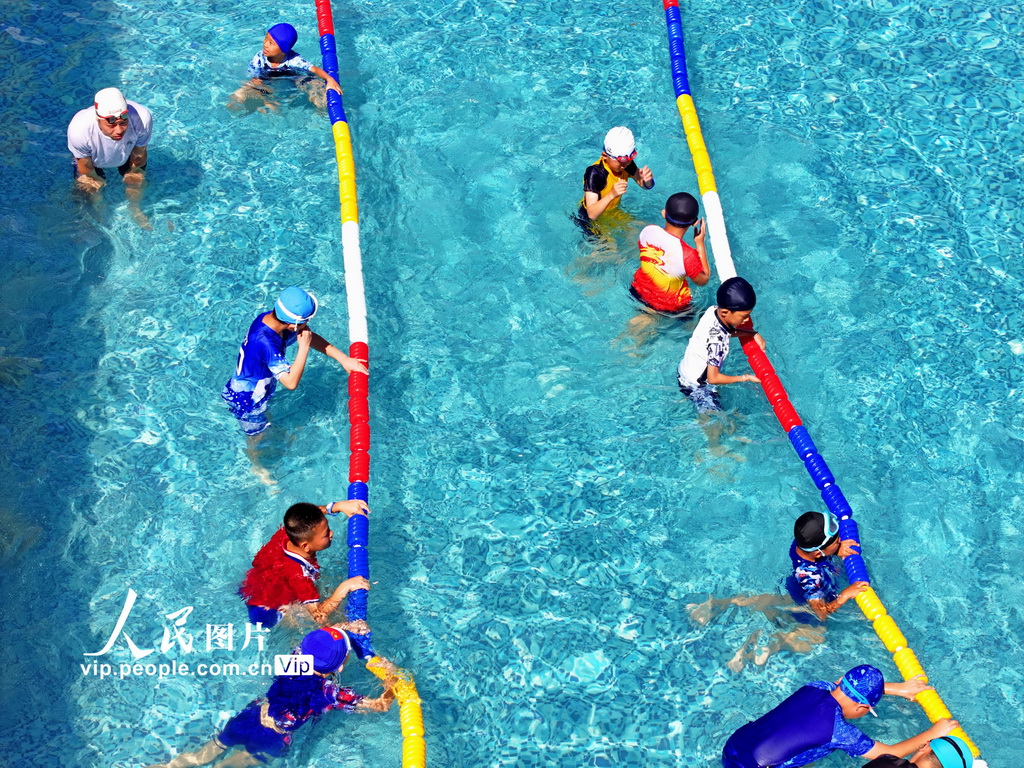 江西泰和:暑假学游泳【4】