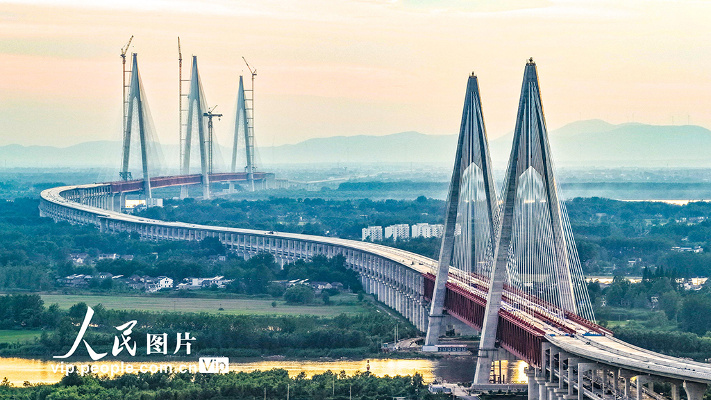 马鞍山长江公铁大桥建设加紧推进【3】