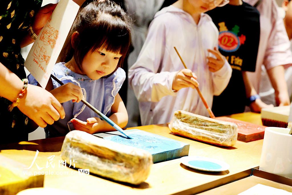 浙江杭州：走进非物质文化遗产馆 探索文化传承【4】