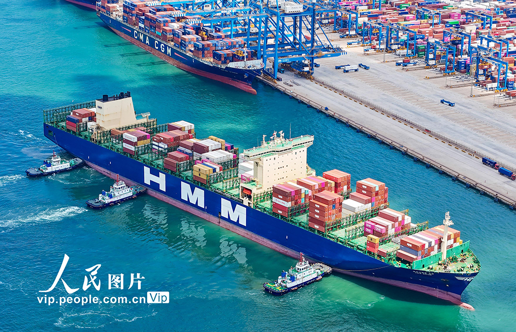 山东港口青岛港2025年上半年新增航线11条【10】