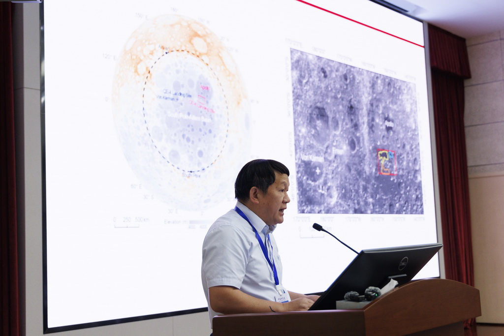 7月9日，在中国科学院召开的新闻发布会上，李春来研究员介绍中国科学院国家天文台相关工作及最新科研成果。