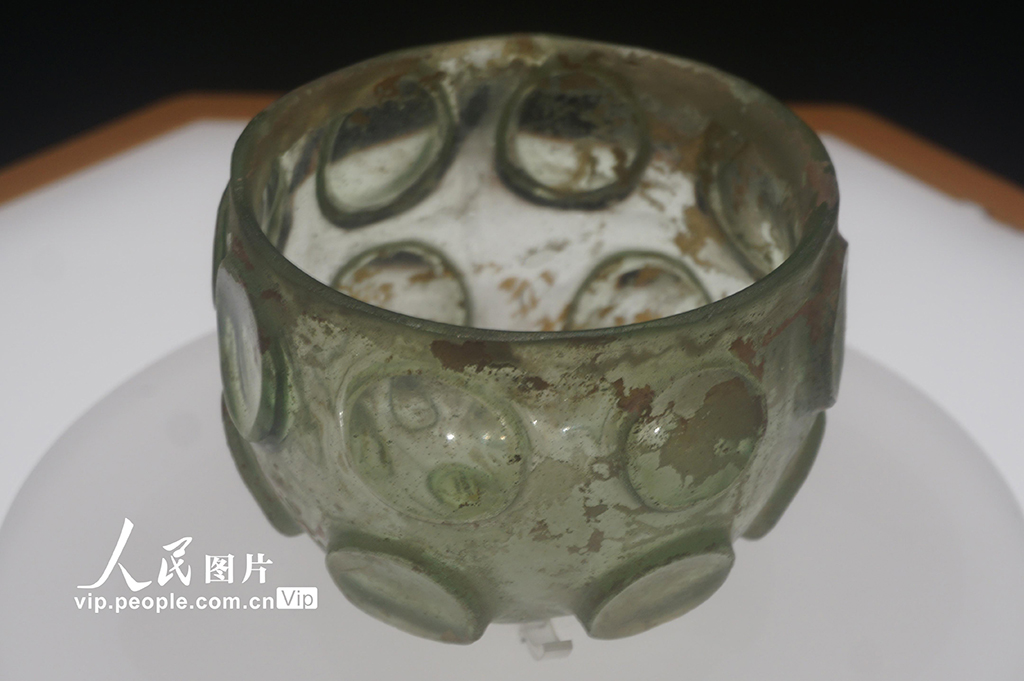 宁夏固原文物精品展亮相上海【3】