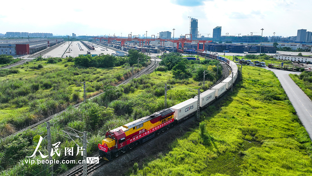 四川成都：中欧班列（成渝）南通道速达班列发车【4】