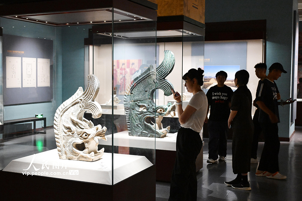 宁夏银川：博物馆迎来参观热【6】