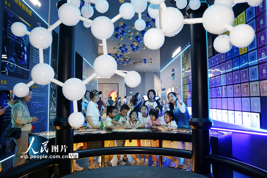 江苏连云港：探秘石化科技馆【6】