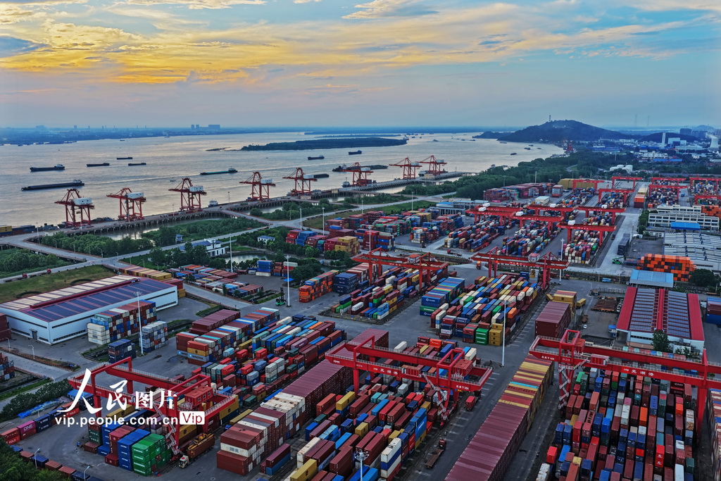 安徽芜湖：智慧港口生产忙【5】