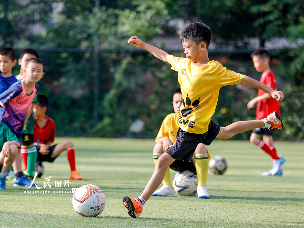 江西峡江:快乐足球 多彩暑假【5】