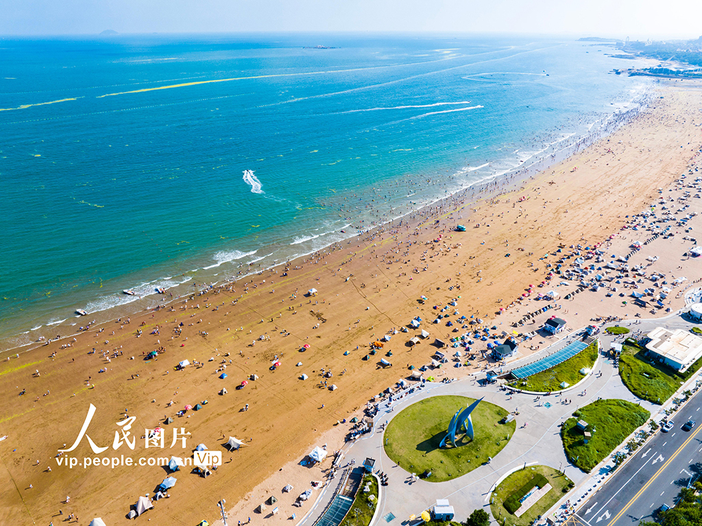 山东青岛：海水浴场乐享夏日清凉【2】