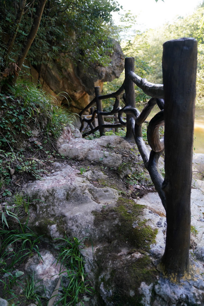 7月14日在青泥岭拍摄的古蜀道遗存。新华社记者 马宁 摄