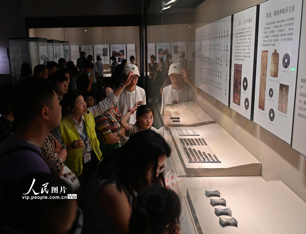 四川成都：暑假博物馆参观热【5】
