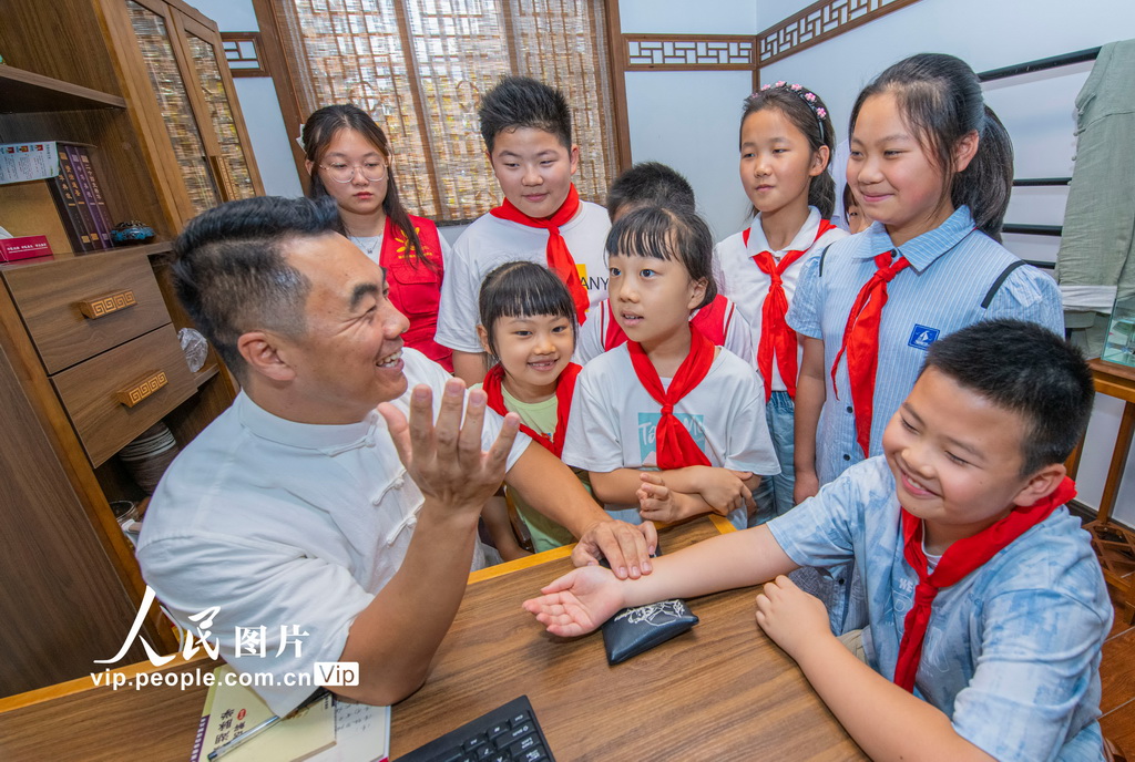 江苏宿迁：暑期学中医【2】