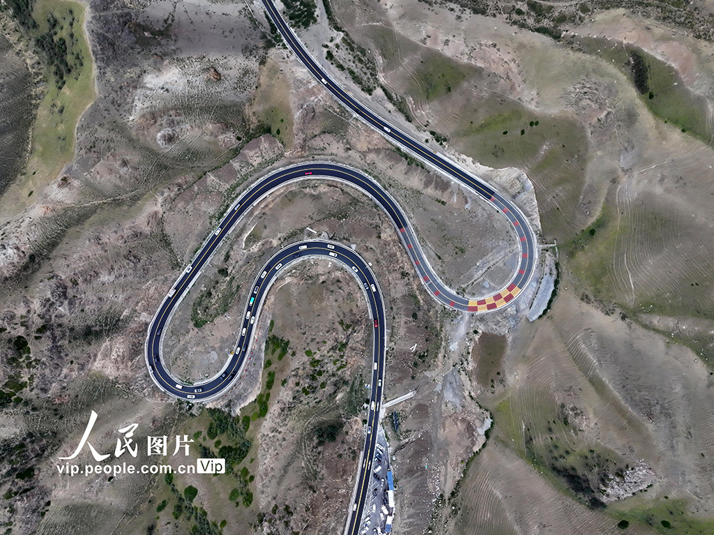 新疆：独库公路景色壮美【3】