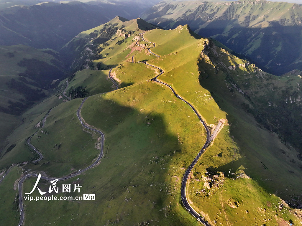 新疆：独库公路景色壮美【7】