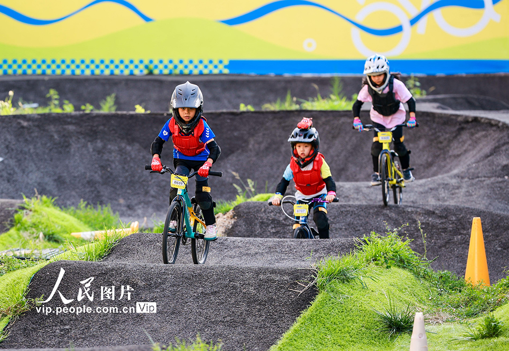 内蒙古呼和浩特：泵道骑行乐趣多【6】