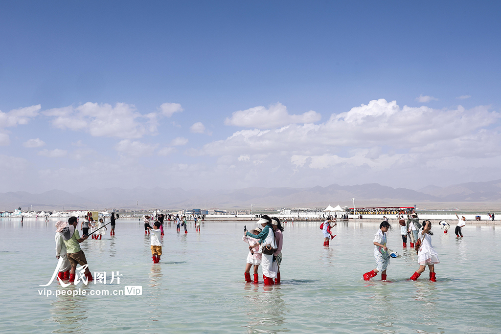 茶卡盐湖风景迷人【4】