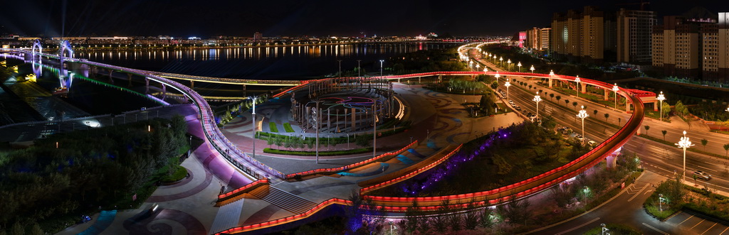 这是7月30日拍摄的和美桥，该桥供行人和非机动车通行（无人机拼接照片）。 新华社记者 姜帆 摄