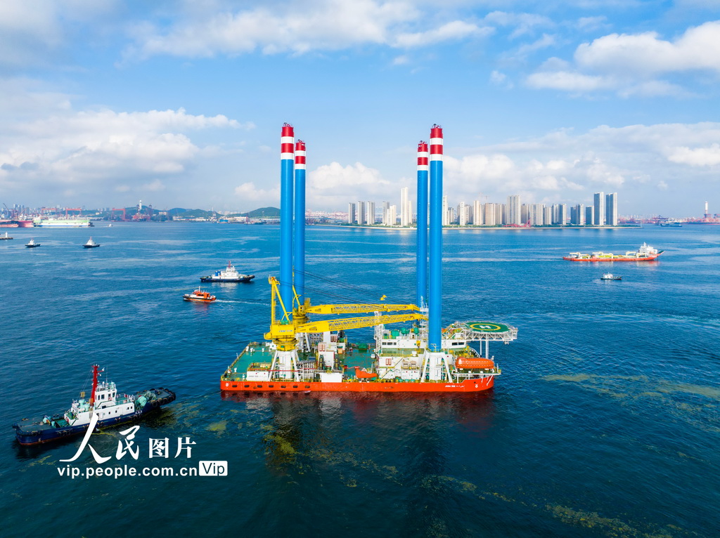 山东青岛：新一代浅吃水自升式海上作业支持平台顺利起航【3】