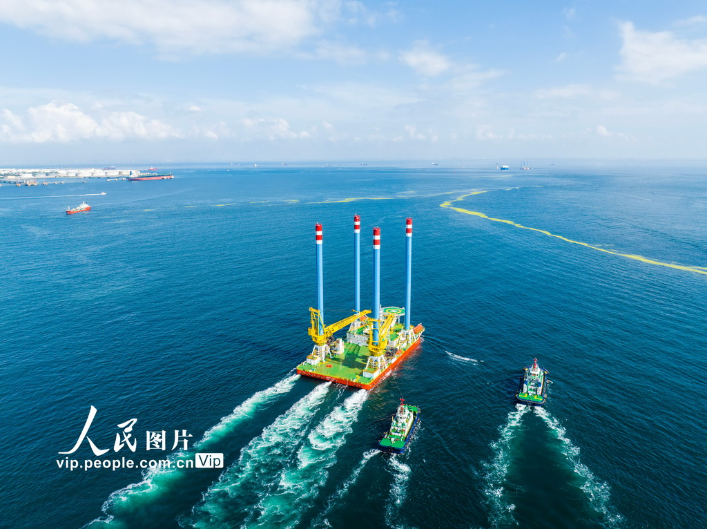 山东青岛：新一代浅吃水自升式海上作业支持平台顺利起航【5】